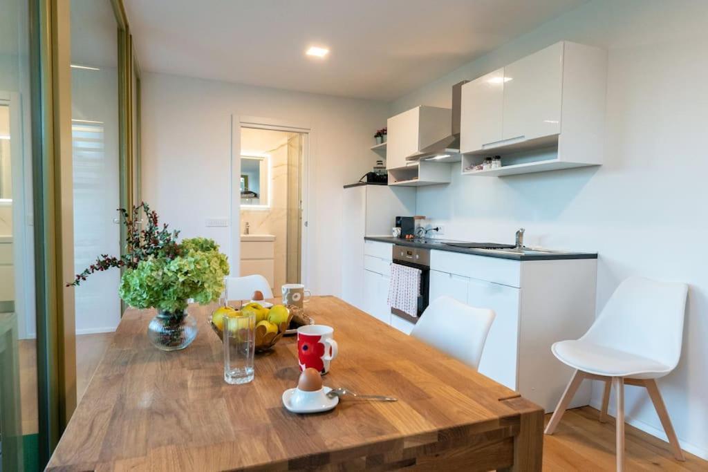 Holiday House Hona Lux Velike Lasce Dış mekan fotoğraf