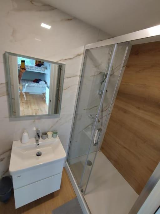 Holiday House Hona Lux Velike Lasce Dış mekan fotoğraf