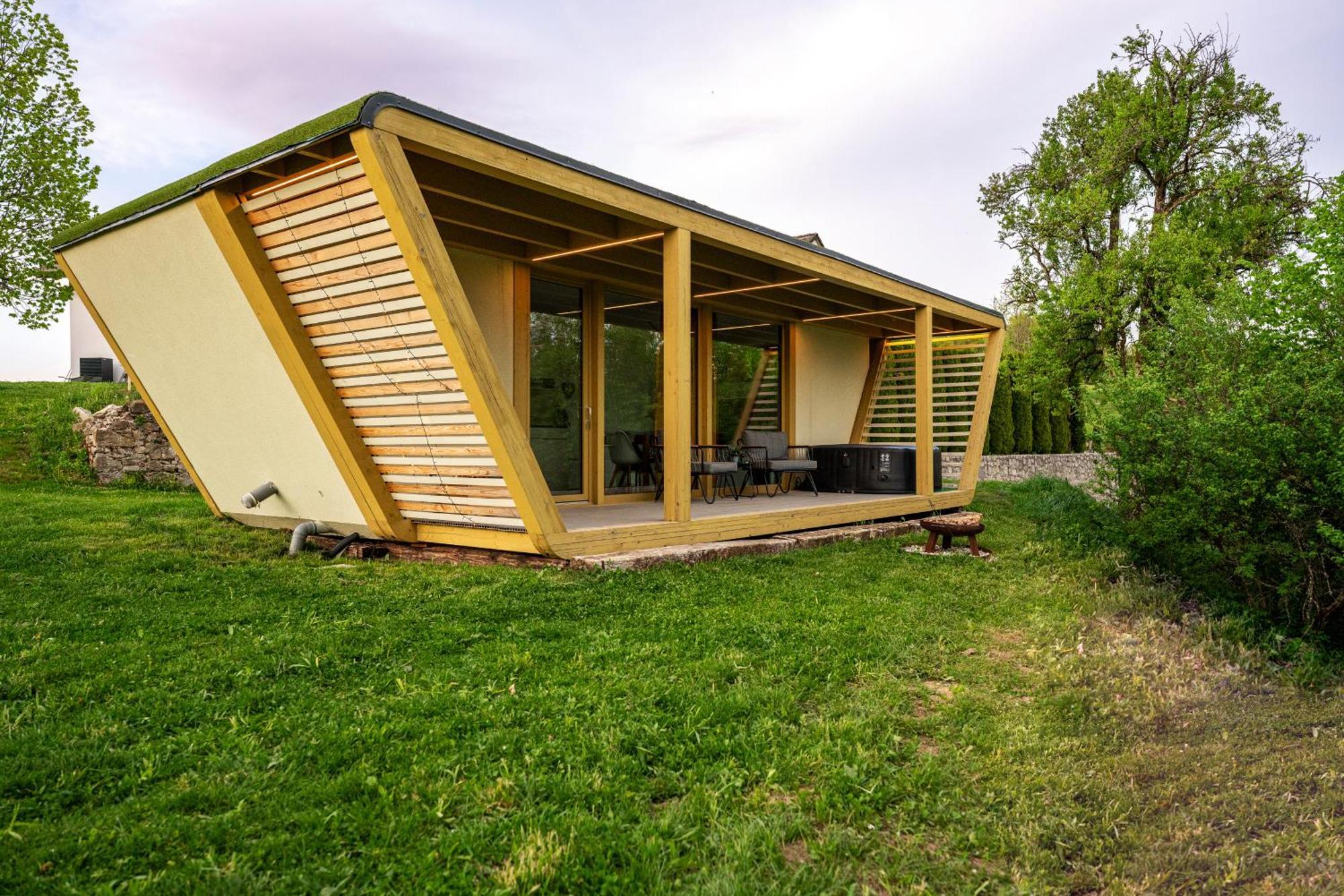 Holiday House Hona Lux Velike Lasce Dış mekan fotoğraf